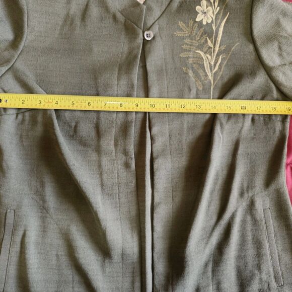 Studio 1 Petite Olive Green Embroidered Short Sleeve Blazer Jacket 10P VTG - Picture 5 of 10